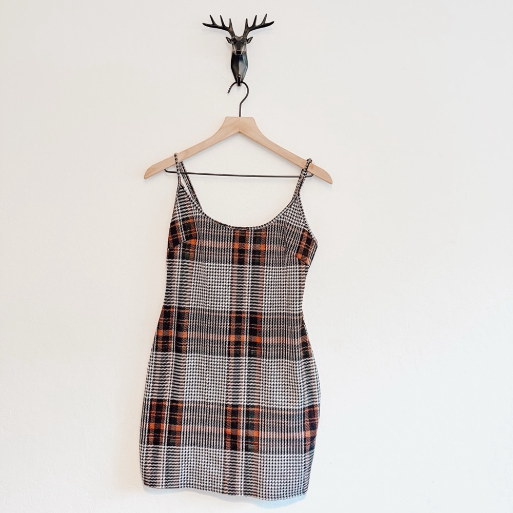 Better Be Women's Gray/Orange Plaid Sleeveless Mini Dress Size Small
